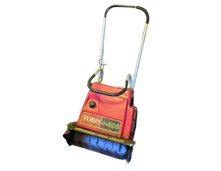 Toronto S-200 Snow Blower image