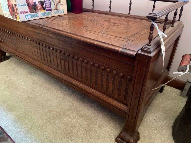 Wood Cedar Chest58x18x20 Inches image