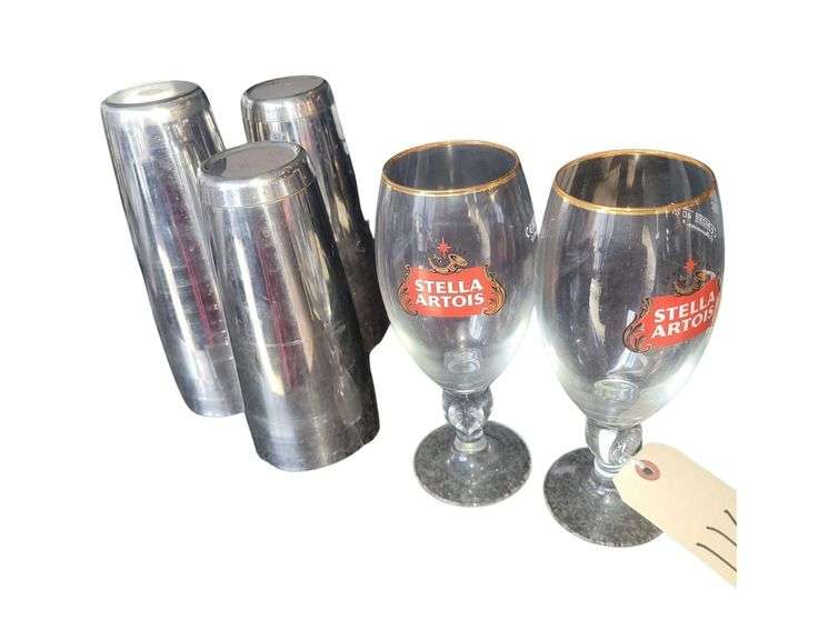 2 Stella Drink Glasses And 9 Mixing Glasses image
