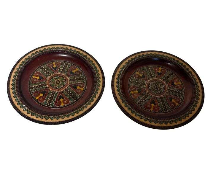 Hand Carved Wooden Plate Hangings 11 in. Diameter image