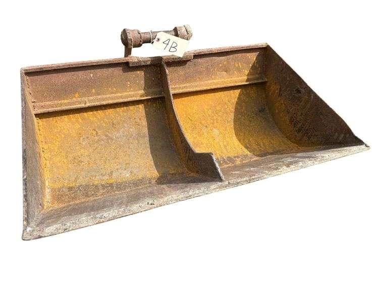 3' Bucket Attachment to Suit Excavator - 8" Pin Center to Center - Welded Pins image