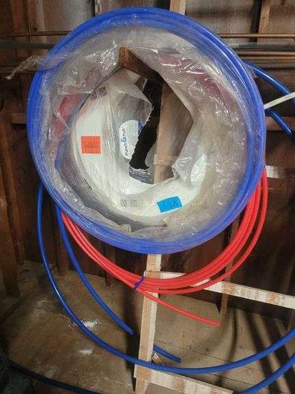 Hot & Cold Plastic Piping image