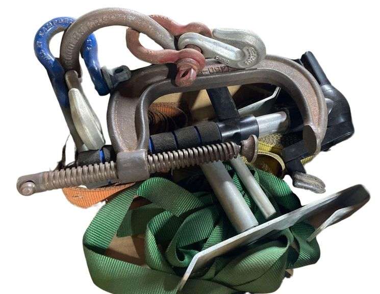 Cardboard box of a C Clamp ,Tow Hooks ,Yellow and Green Straps image