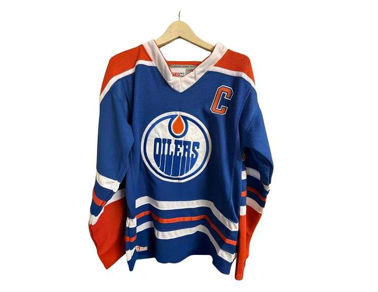 CCM Vintage Edmonton Oilers Wayne Gretzky Signed Jersey - Sz 50 - New w/ Tags image