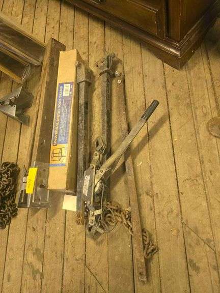 Tool Stand - Wench image