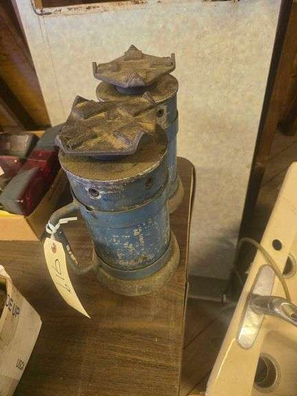 Vintage Heavy Duty Bottle Jacks image