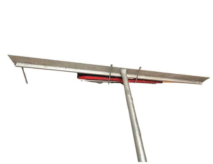 4’ Aluminum Float and Squeegie image