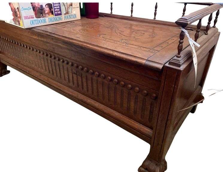 Wood Cedar Chest58x18x20 Inches image