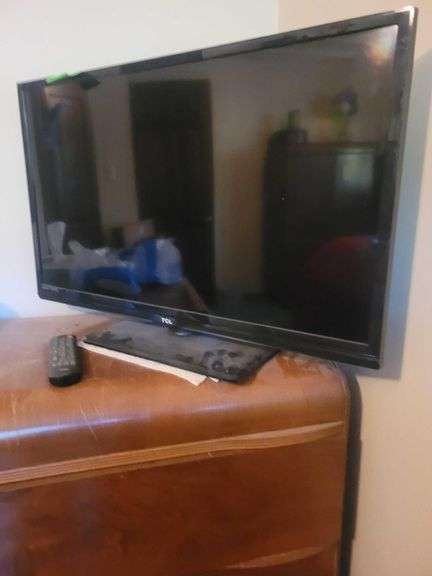 TCL HDMI 40" TV image