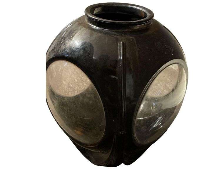 A 9x9x10 Inch Glass Lamp Cover image