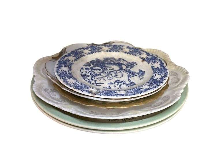 Holly Hobbie Plates - Lamogie France Plates - Royal - Empire China Plates image