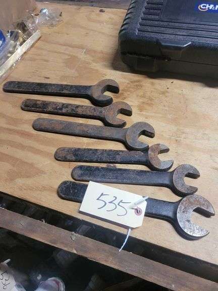 Heavy Duty Wrenches Various Sizes image