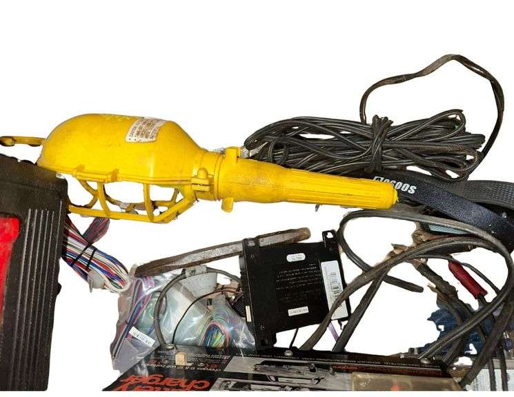 Battery Charger- Trouble Light - Tools image