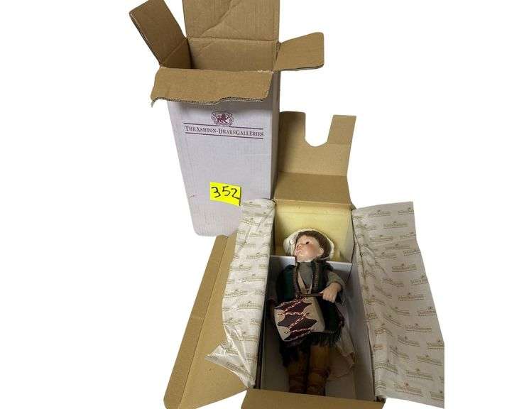 Ashton Drake Little Drummer Boy Porcelain Doll 14 in. L. image