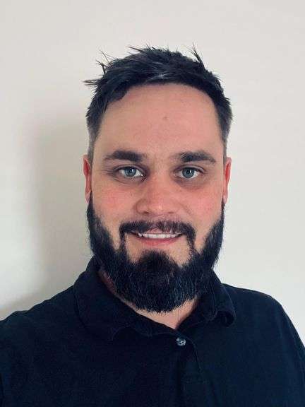 Contact the auctioneer, Dan Reeder, with any questions by calling/texting 724-709-0863 or email Dan@sherm.biz image