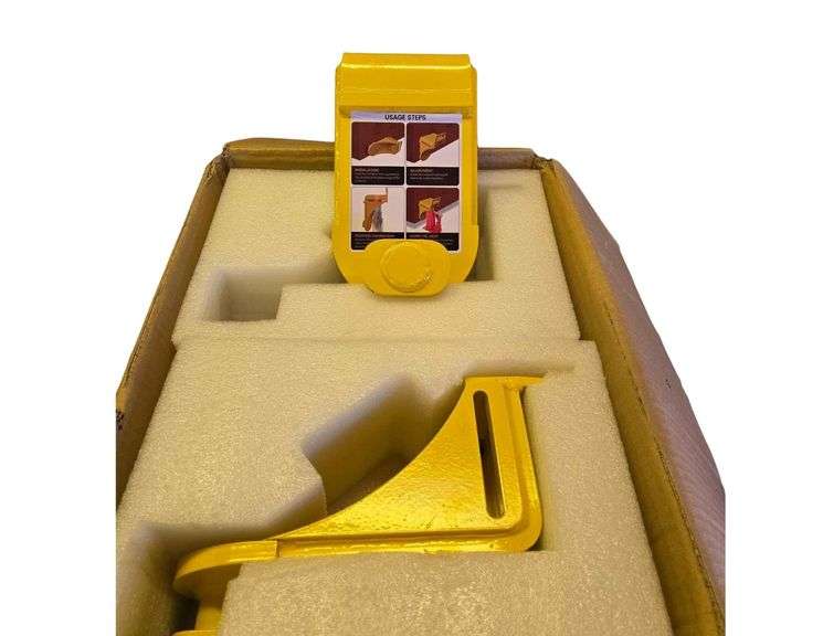 Jack Lugs New in Box image