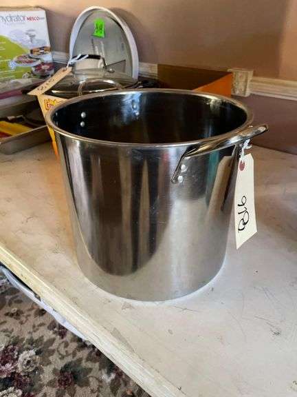 Stainless Steel Cooking Pot 11x10 Inches image