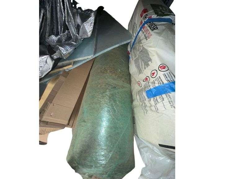 Large Roll of Carpet Underlayment - 6' Long, 18" Diameter image