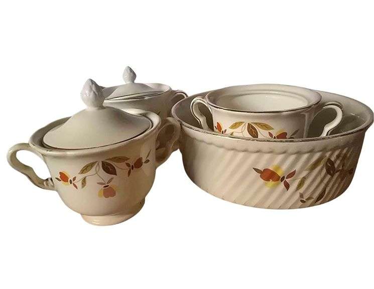 Vintage Superior Hall Quality Dinnerware image