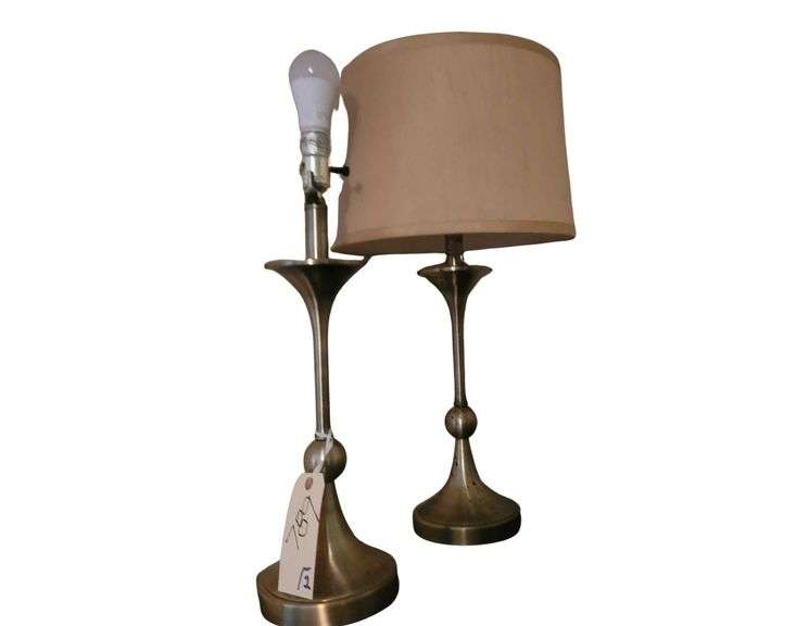 Vintage Lamps 20" image