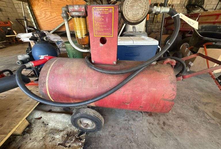 Cee Gee Gas Buggy Fuel Storage & Pump image