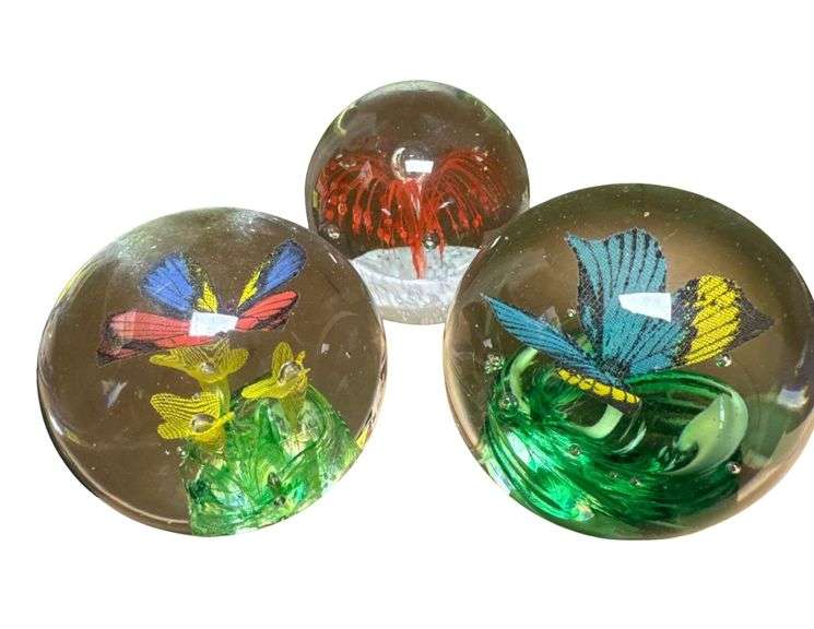 3 Novy Bor Artglass Paperweights image