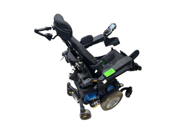 Quantum Q6 Edge 2.0 Power Wheelchair image
