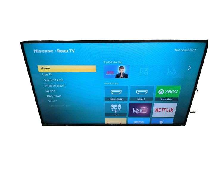 Hisense 50" Class 4K Ultra HD (2160P) HDR Roku Smart LED TV (50R6E) image