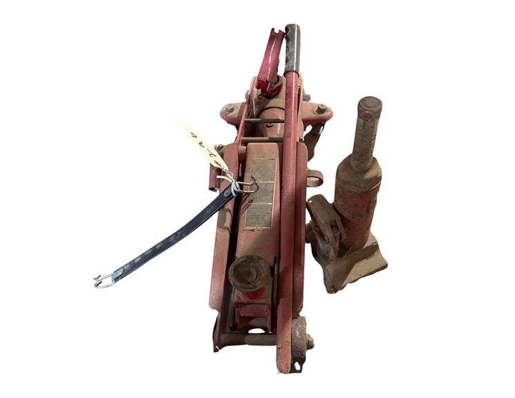 Bottle Jack - Jumper Cables - Floor Jack image