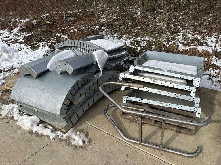 Loose Panels of Latham & Only Alpha Pool Products Steel Pool Panels - 2' Pool Ladder image