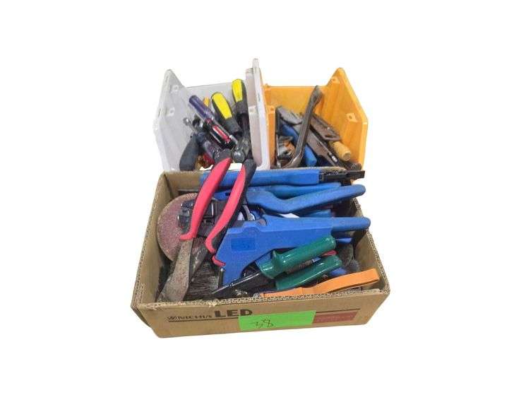 Various Tools - Pry Bar- Files image