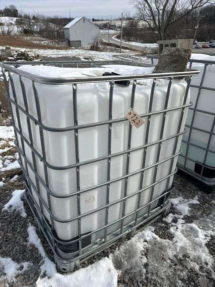 300 Gal. Poly Tote image