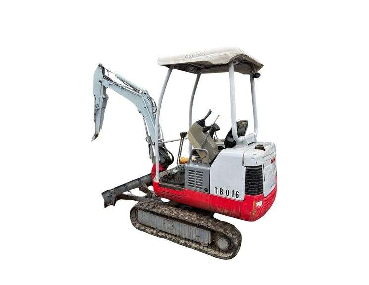 Takeuchi TB016 Excavator - 3813 Hours - Blade - 12in Bucket - Aux. Hydraulics - Rubber Tracks - SN: 11612059 - image