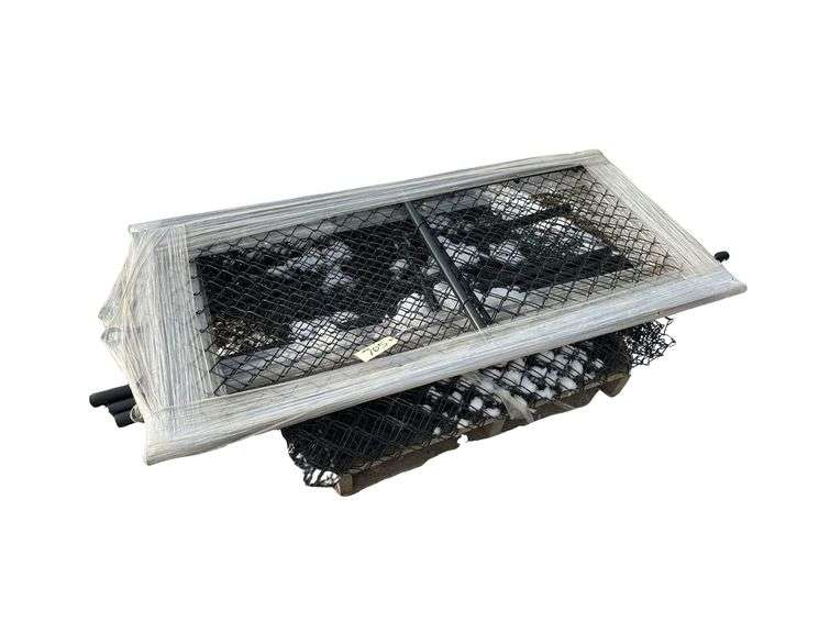 Chainlink Fencing & Posts - Hardware Included image