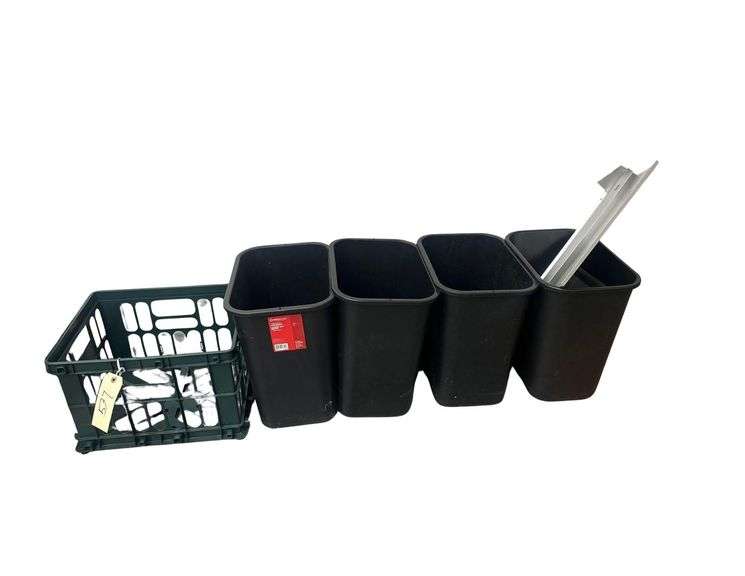 4 Small Waste Baskets - Crate image