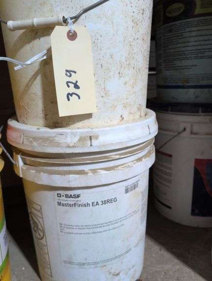 2 Buckets Partial SilkaCem 2 Buckets BASF Master Finish  , 1 Partisl image
