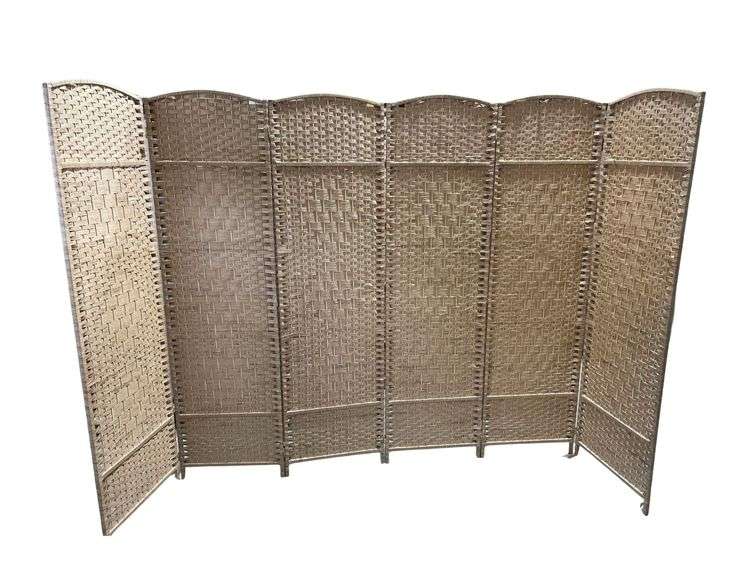 2 Privacy Screens Ratan 117" Long 71" Tall image