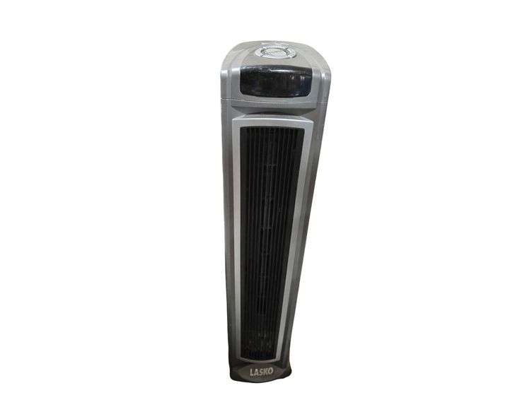 Electric Space Heaters x4. Various Brands image