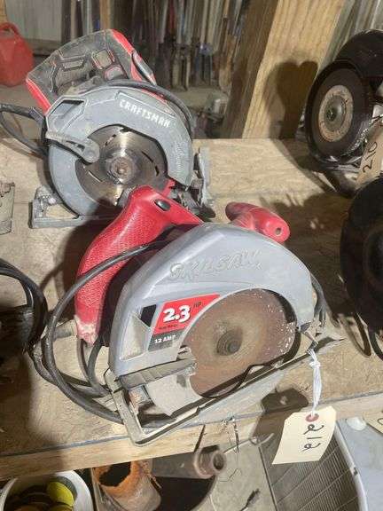 2 Electric Circular Saws a Skilsaw 2.3 HP 7-1/4 mod.49020 with a Craftsman 7-1/4 image