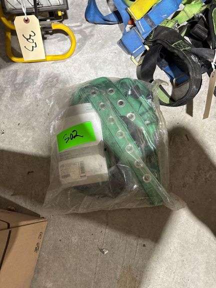 NEW MSA V-Form Green Safety Harness VFORM-QC XL BK TB image