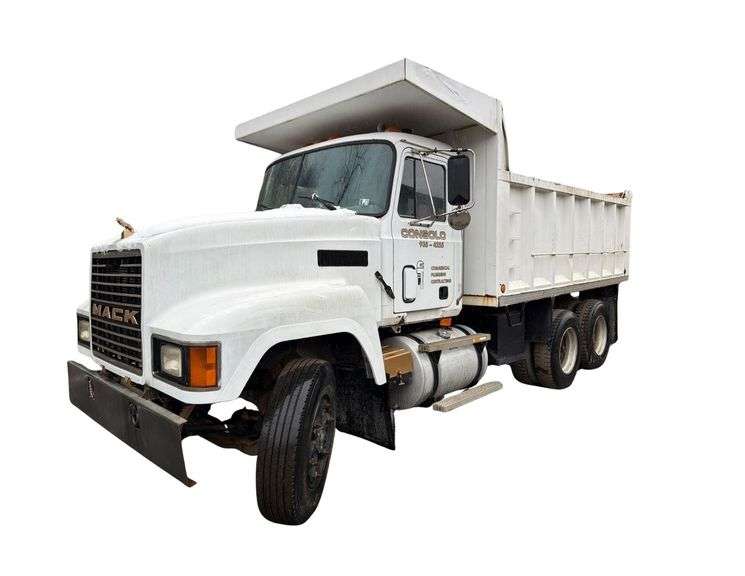 1990 Mack CH600 Dump Truck - Dual Axle - Inspected 9/26 - 9 Speed Eaton Fuller Roadranger Transmission - Odometer Reads 741,509 Miles - VIN: 1M2AA05Y6LW004860 image