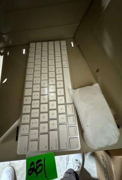 iMac Keyboard and Mouse image