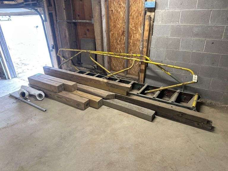 Wooden Beams & Posts - 5' x 5's - Various Lengths 5'-10' - PVC Fittings image