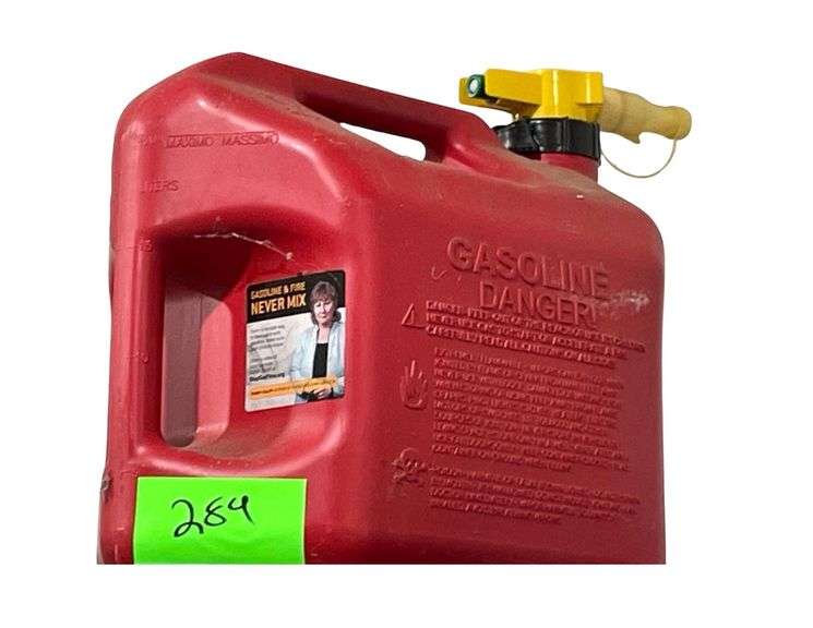 5 Gallon Red Plastic Gas Can image