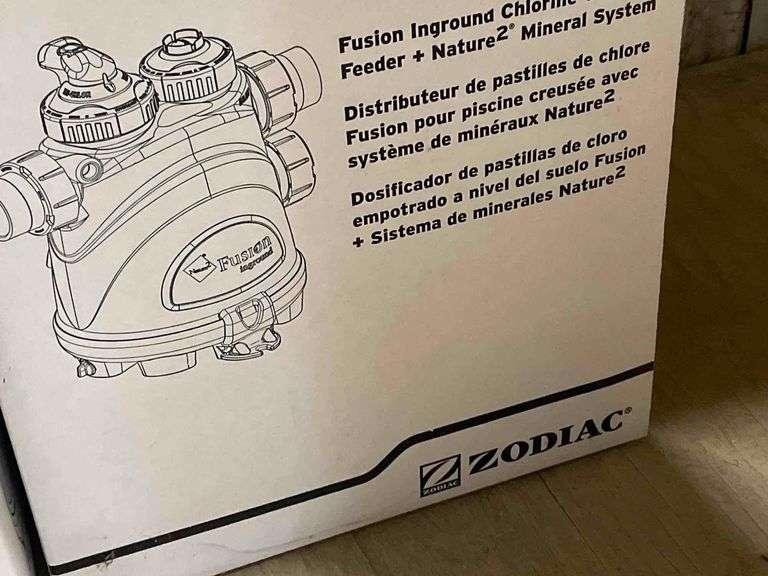 New in Box Zodiac Fusion Inground Chlorine TabletFeeder Nature 2 Mineral System image