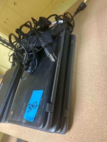 2 - Acer 1- HP Laptops With Power Cords