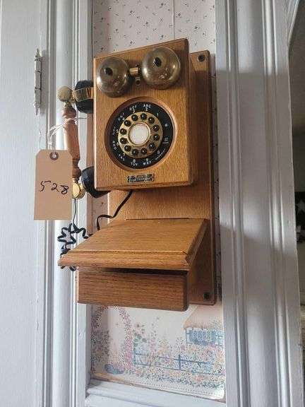 Phone Made to Look Vintage