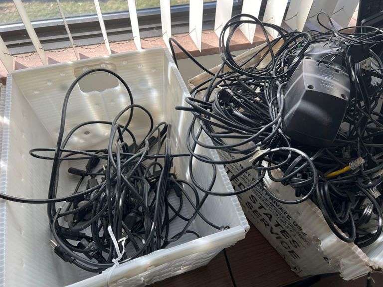 5 Plastic Mail Totes of Keyboards Cables Telephone Lines and Mice