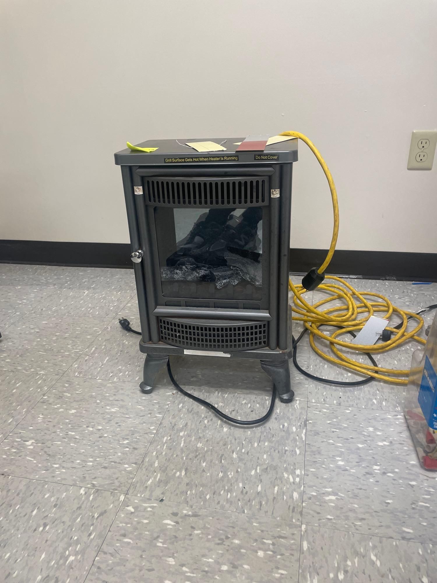 Lot image 1