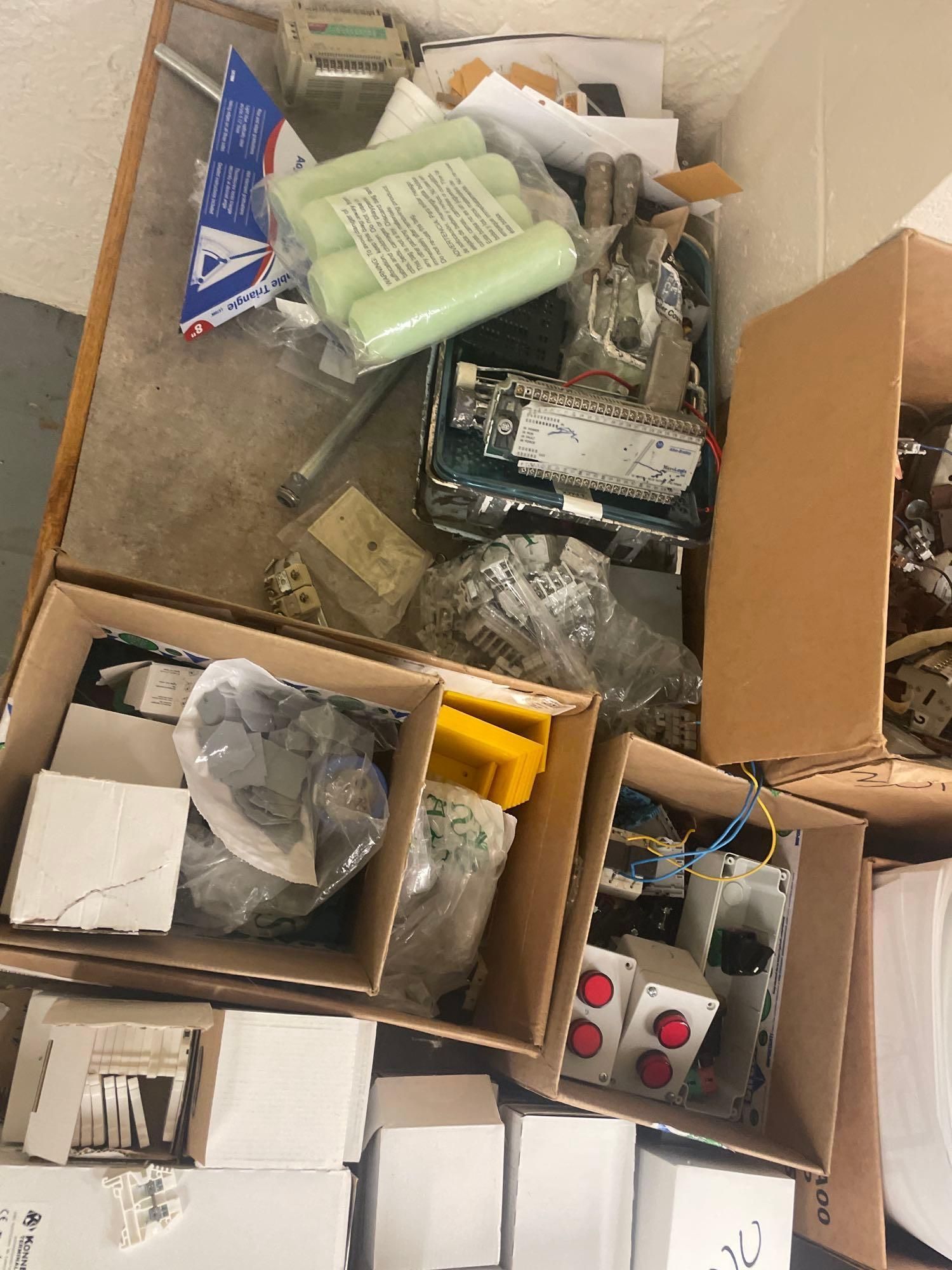 Lot image 4